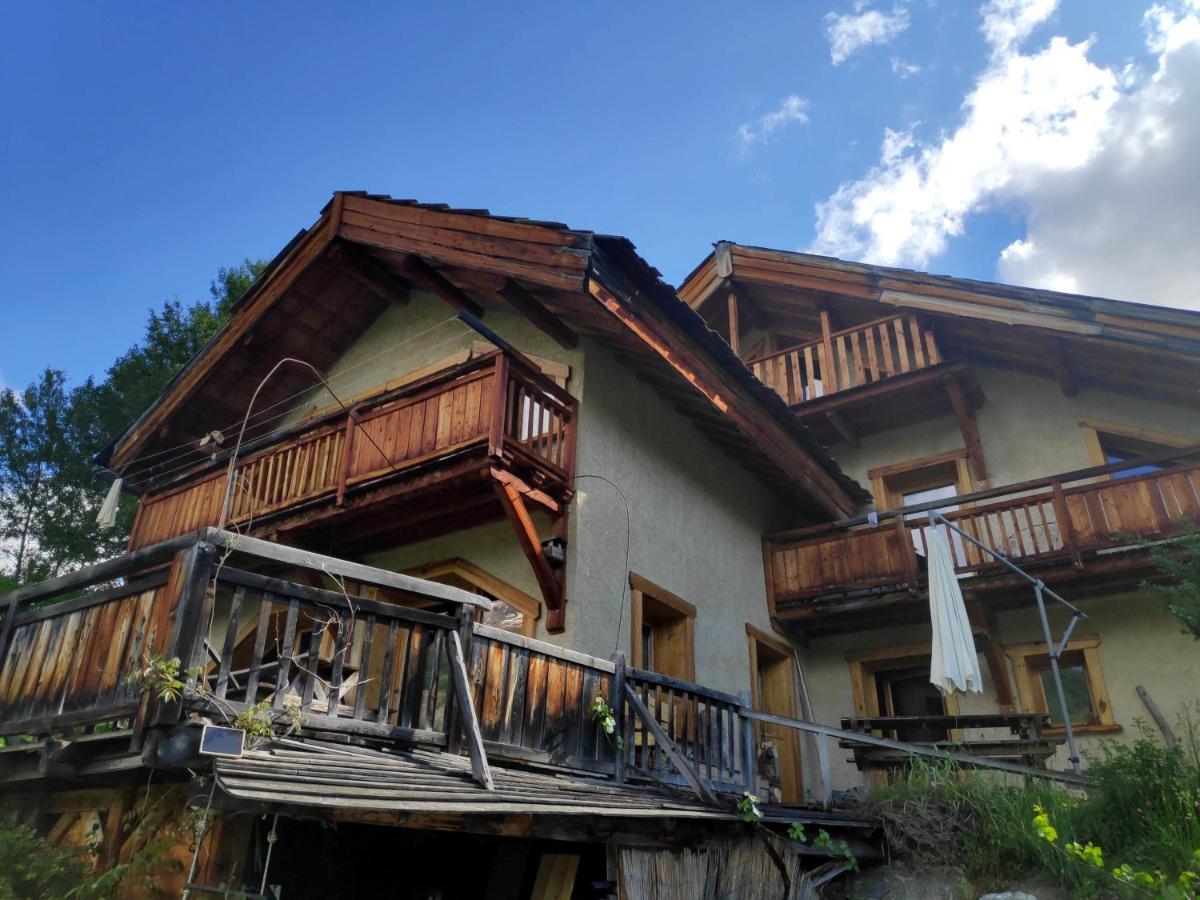 Bed and Breakfast La Paille Pelvoux Exterior foto